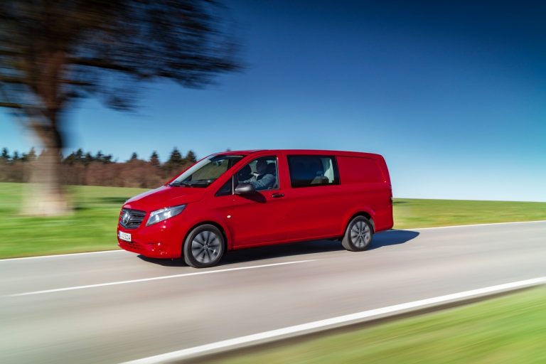 Mercedes Vito ed eVito Tourer 2020: immagini ufficiali