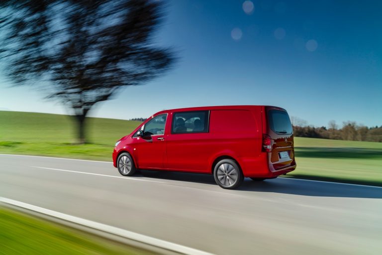 Mercedes Vito ed eVito Tourer 2020: immagini ufficiali