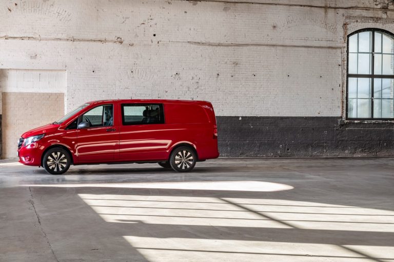 Mercedes Vito ed eVito Tourer 2020: immagini ufficiali
