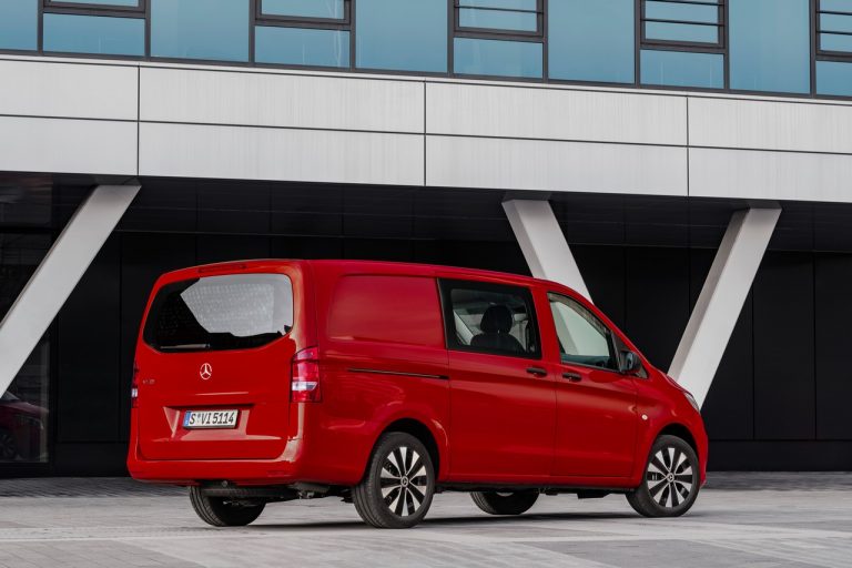 Mercedes Vito ed eVito Tourer 2020: immagini ufficiali