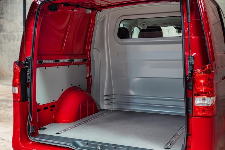 Mercedes Vito ed eVito Tourer 2020: immagini ufficiali