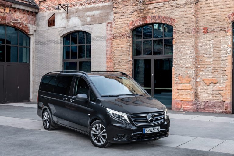 Mercedes Vito ed eVito Tourer 2020: immagini ufficiali