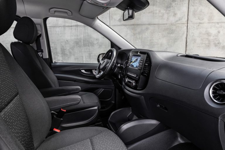 Mercedes Vito ed eVito Tourer 2020: immagini ufficiali