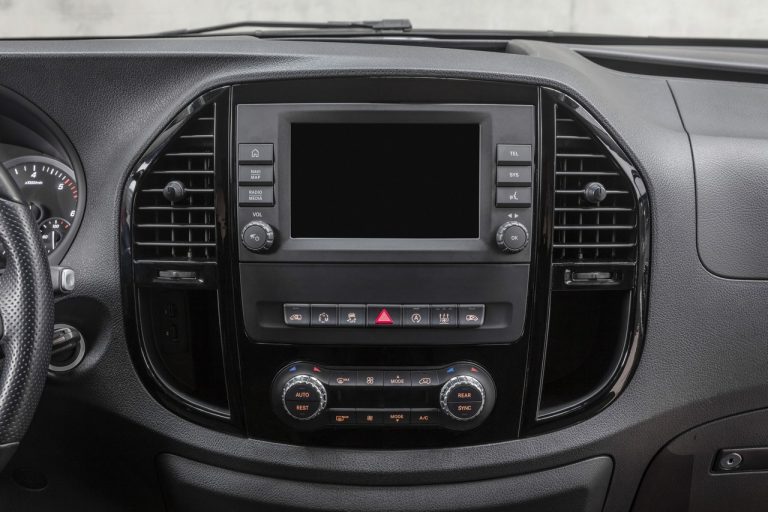 Mercedes Vito ed eVito Tourer 2020: immagini ufficiali