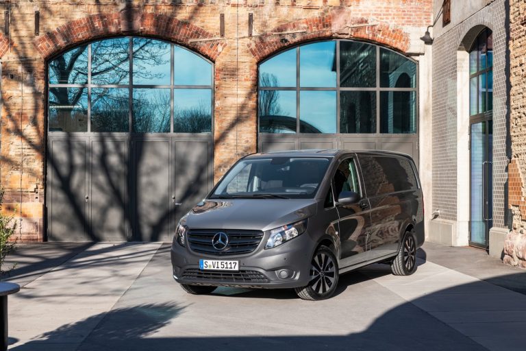 Mercedes Vito ed eVito Tourer 2020: immagini ufficiali