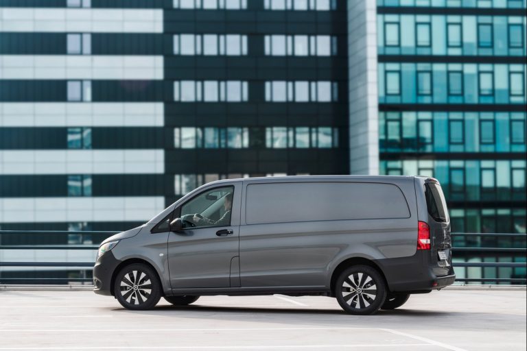 Mercedes Vito ed eVito Tourer 2020: immagini ufficiali