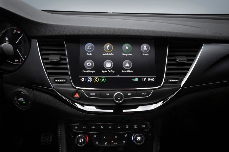 Opel Astra 2020: nuove immagini ufficiali