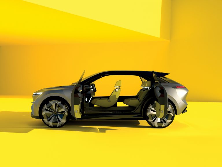 Renault Morphoz: le immagini ufficiali