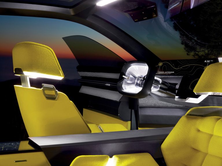 Renault Morphoz: le immagini ufficiali