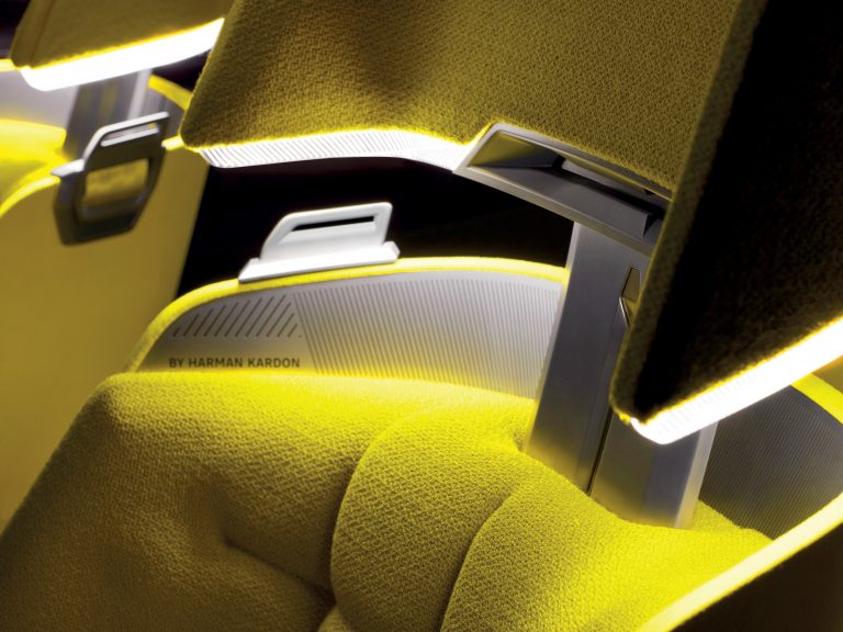 Renault Morphoz: le immagini ufficiali