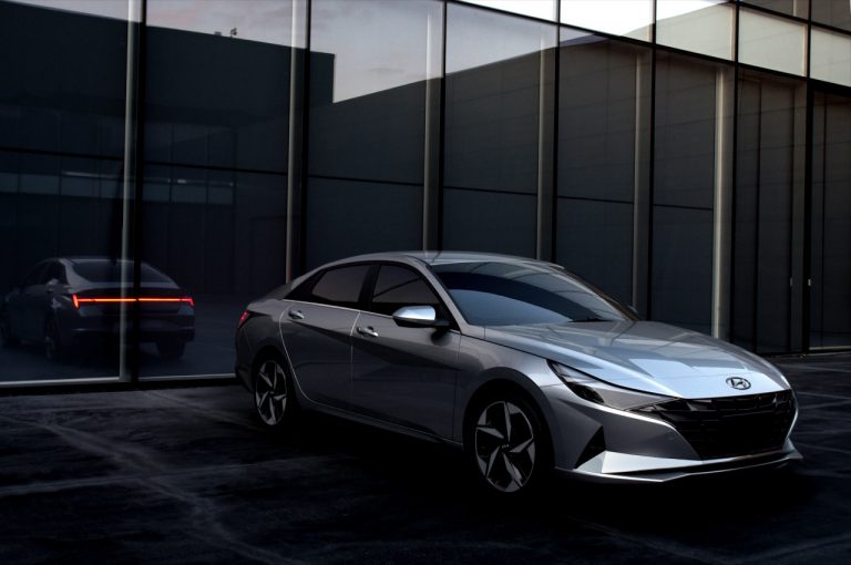 Hyundai Elantra 2021: immagini ufficiali