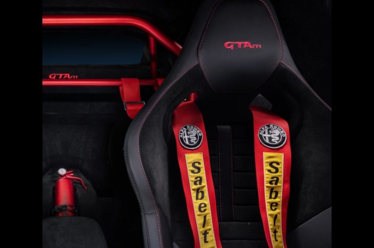 Alfa Romeo Giulia GTA 2020: immagini ufficiali