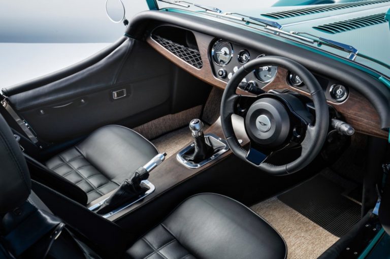Morgan Plus Four 2020: immagini ufficiali