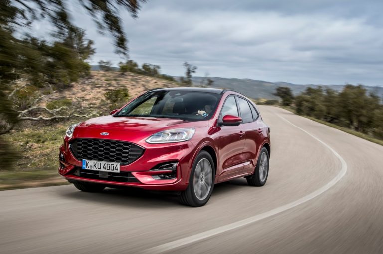 Ford Kuga 2020: immagini ufficiali
