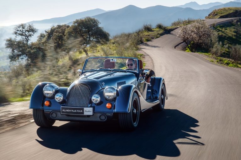 Morgan Plus Four 2020: immagini ufficiali