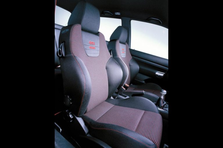 Volkswagen Golf GTI 1976-2020: la storia nelle immagini
