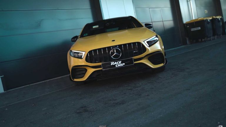 Mercedes-AMG A45 S by RaceChip: immagini ufficiali