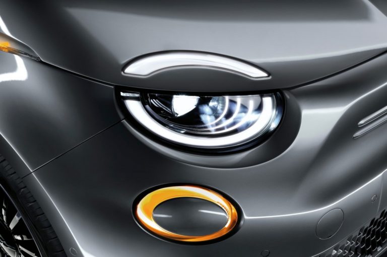 Fiat 500e: immagini ufficiali