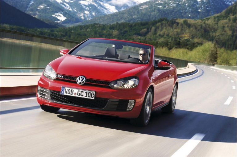 Volkswagen Golf GTI 1976-2020: la storia nelle immagini