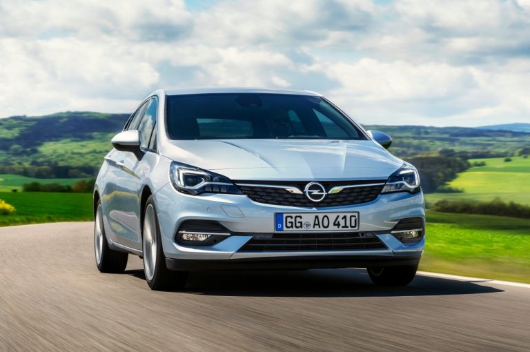 Opel Astra 2020: nuove immagini ufficiali