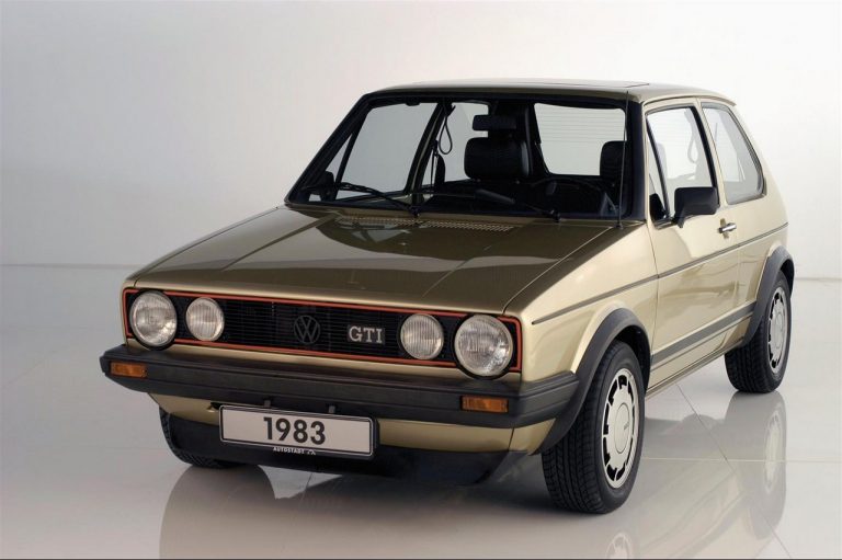 Volkswagen Golf GTI 1976-2020: la storia nelle immagini