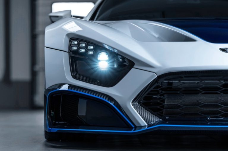 Zenvo TSR-S 2020: immagini ufficiali