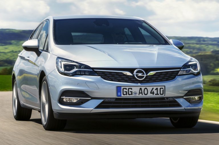 Opel Astra 2020: nuove immagini ufficiali