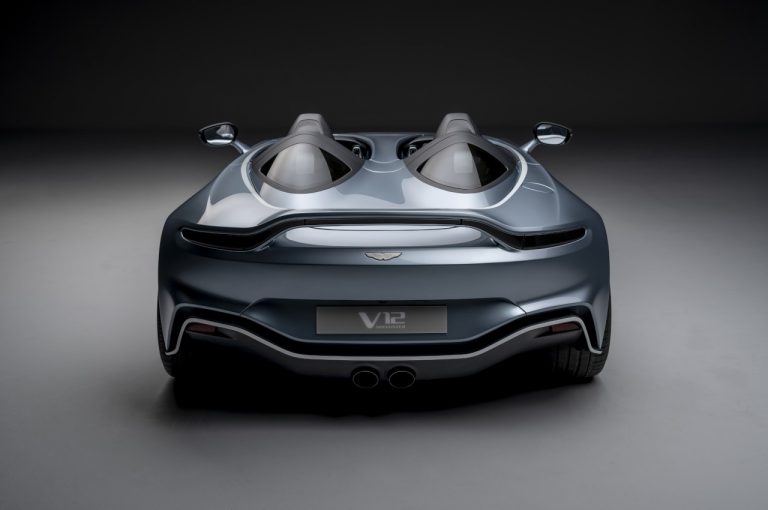Aston Martin V12 Speedster 2020: nuove immagini ufficiali