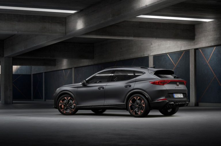Cupra Formentor: immagini ufficiali