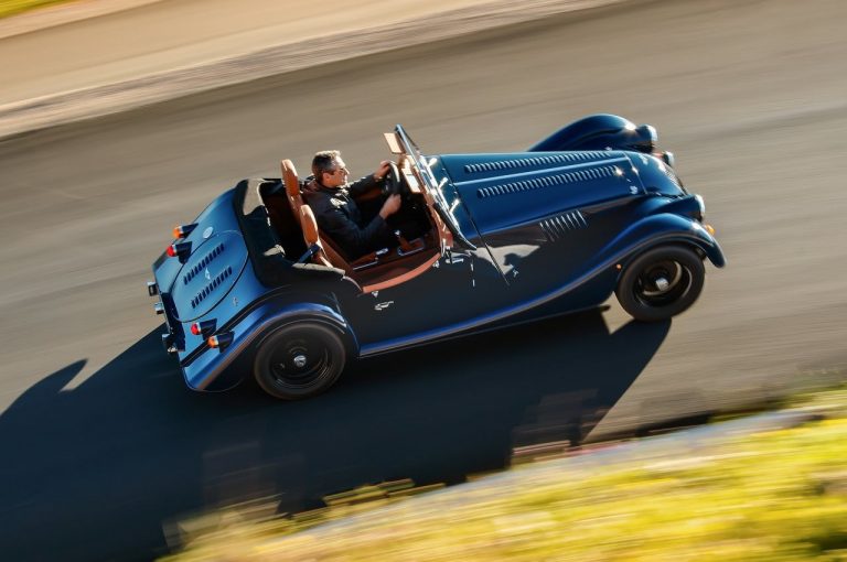 Morgan Plus Four 2020: immagini ufficiali