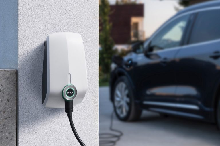 Ford Kuga 2020: immagini ufficiali