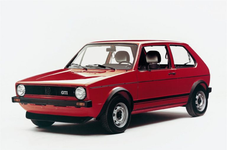 Volkswagen Golf GTI 1976-2020: la storia nelle immagini