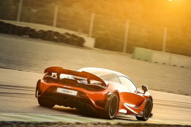 McLaren 765LT 2020: immagini ufficiali