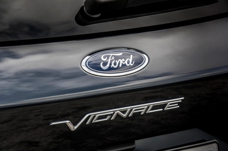 Ford Kuga 2020: immagini ufficiali