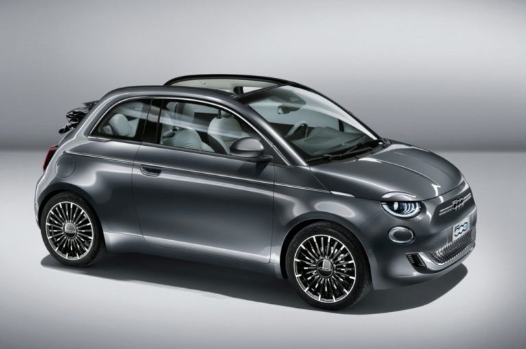 Fiat 500e: immagini ufficiali