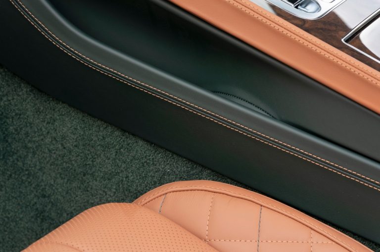 Bentley Continental GT Convertible Equestrian Edition 2020: immagini ufficiali