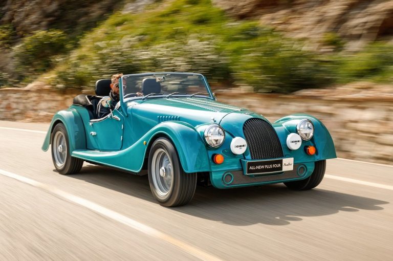 Morgan Plus Four 2020: immagini ufficiali