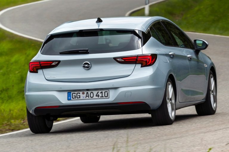 Opel Astra 2020: nuove immagini ufficiali