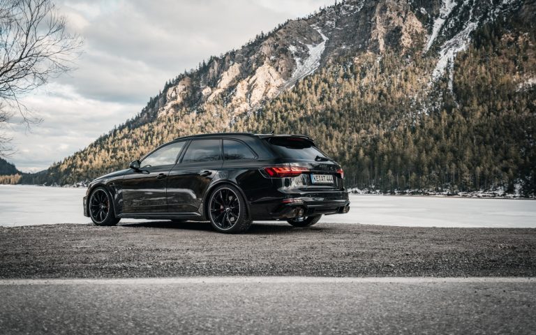 Audi RS4 Avant by ABT: immagini ufficiali