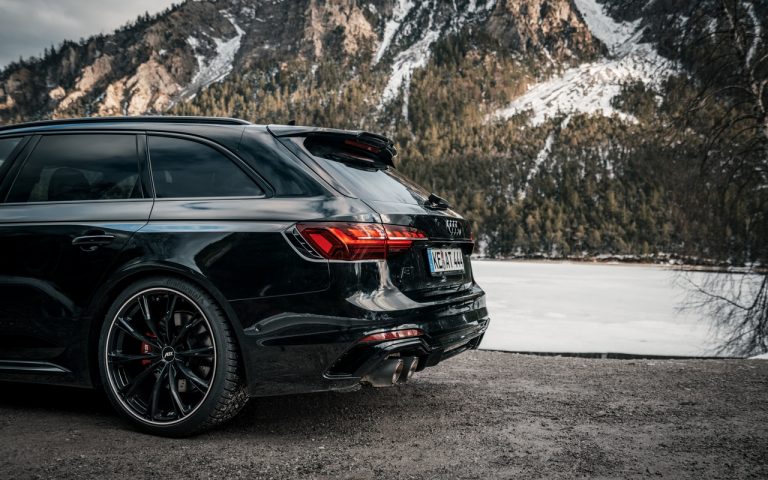 Audi RS4 Avant by ABT: immagini ufficiali