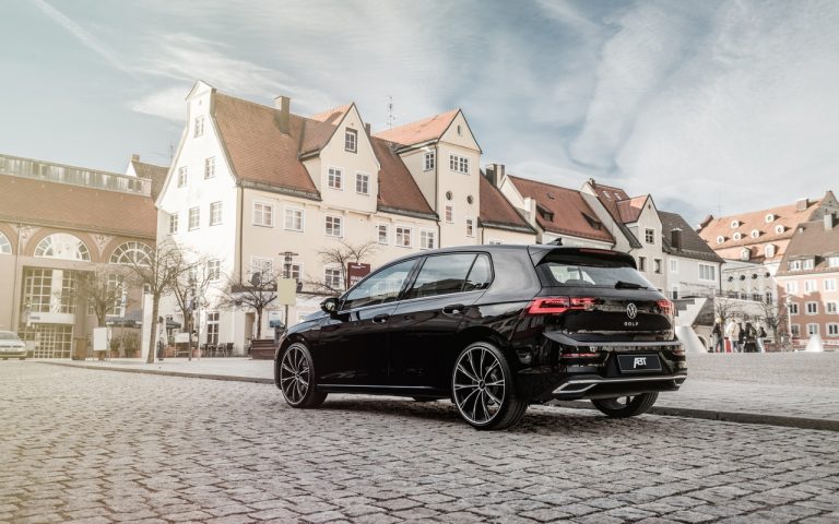 Volkswagen Golf 8 by ABT Sportsline: immagini ufficiali