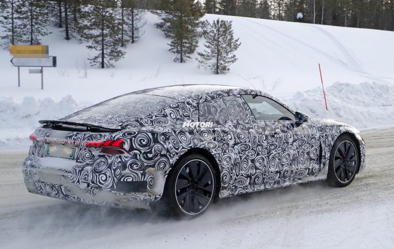 Audi e-Tron GT: le foto spia