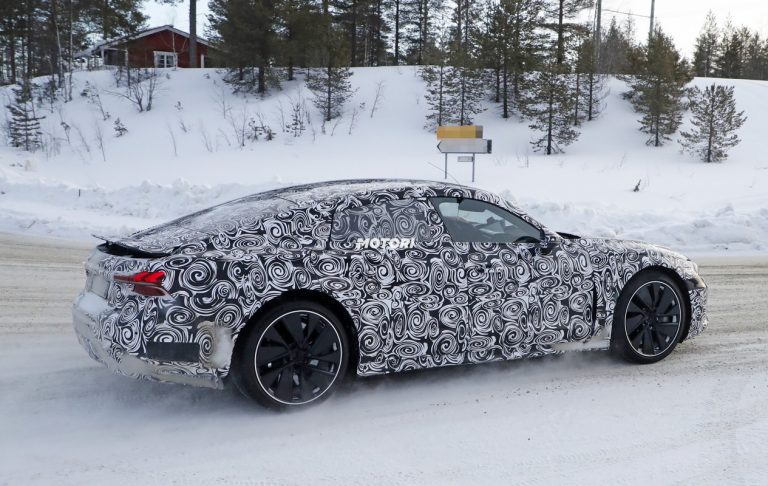 Audi e-Tron GT: le foto spia