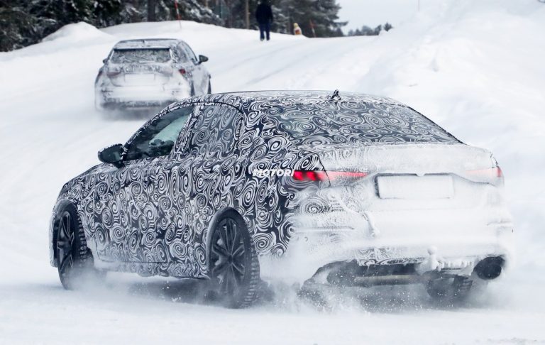 Audi RS3 ed RS3 Sedan: le foto spia