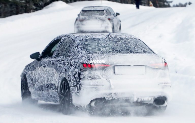 Audi RS3 ed RS3 Sedan: le foto spia