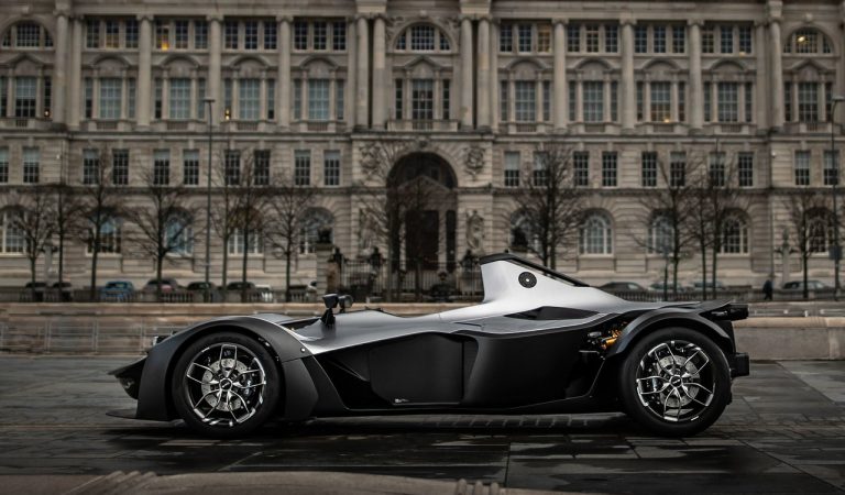 BAC Mono: immagini ufficiali