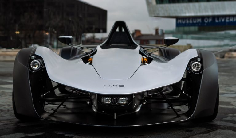 BAC Mono: immagini ufficiali