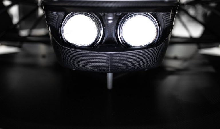 BAC Mono: immagini ufficiali