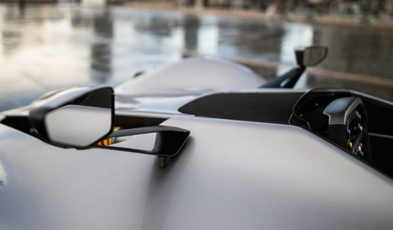 BAC Mono: immagini ufficiali