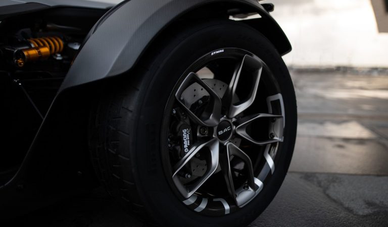 BAC Mono: immagini ufficiali